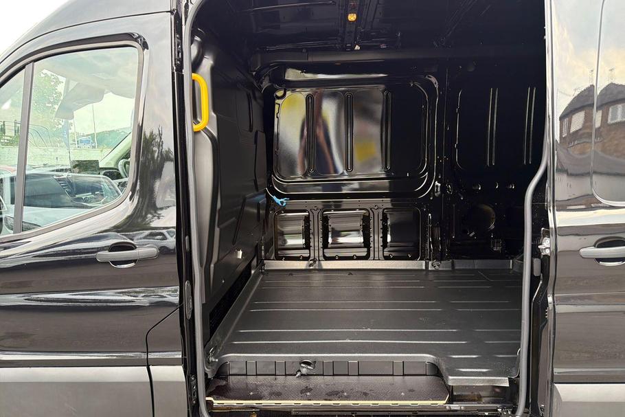 Used Ford E-TRANSIT ET25GCO 10