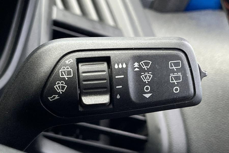 Ford Ecosport Photo autoimg-9b1a9ce92ef2de7f7aba9206feb45158ce009af5.jpg