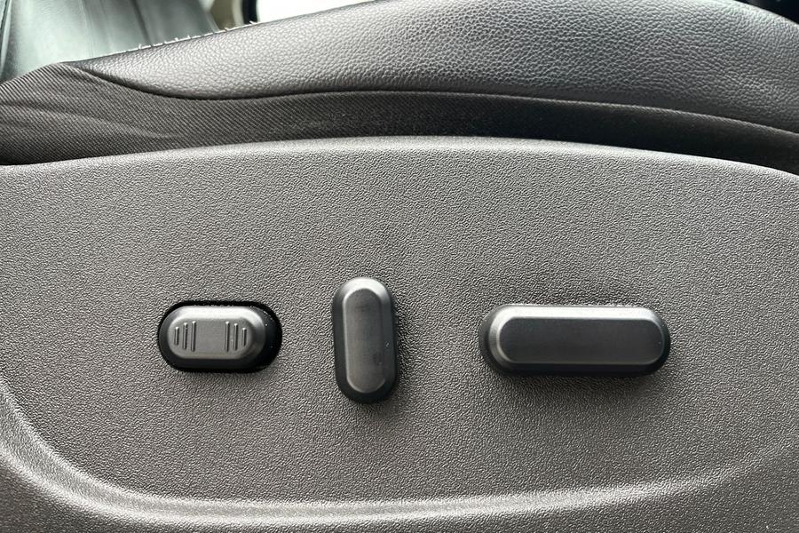 Ford KUGA Photo autoimg-9b1c2cc402cc2998868ef5f1a6a135a88c71e9f0.jpg