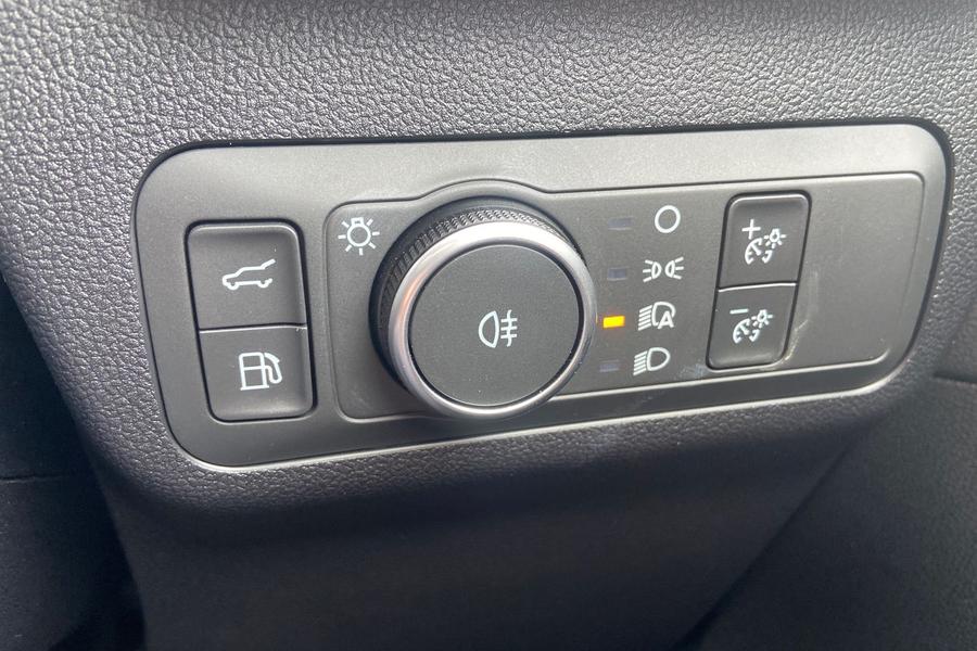 Ford KUGA Photo autoimg-9b1cb6e6ce39b8b64dacb2ef582d7b63940a5666.jpg