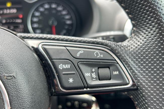 AUDI A3 Photo 17