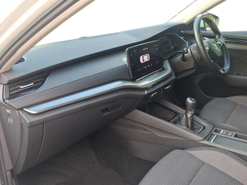 Used Skoda Octavia GL70OMR 15