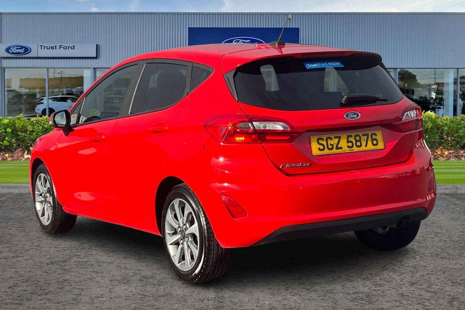 Ford FIESTA Photo 1