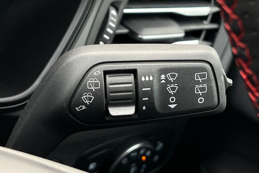 Ford Focus Photo autoimg-9b1fed2029e64f2816f839e63b3ef469a01404d1.jpg