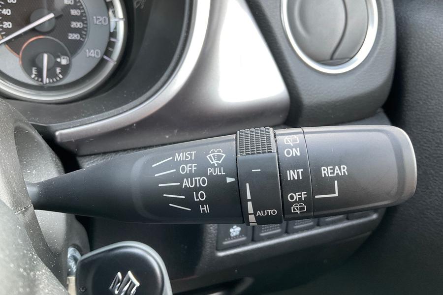 Suzuki VITARA Photo autoimg-9b202dae6666c1316dafcefcbd8a66a6a6d4e80d.jpg