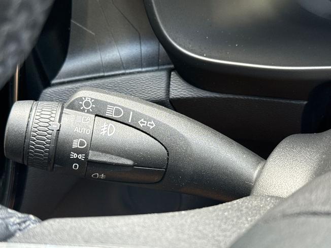 VOLVO C40 Photo 58