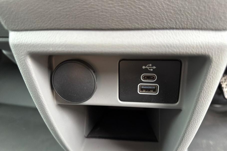 Used Ford TRANSIT CUSTOM WP25XKE 39