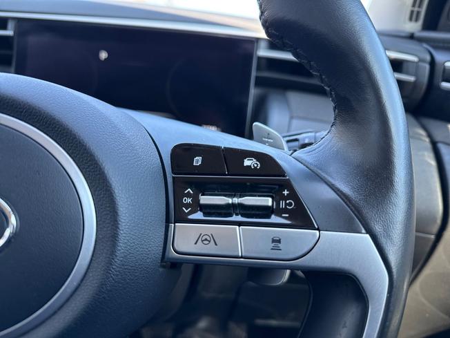 HYUNDAI Tucson Photo 17