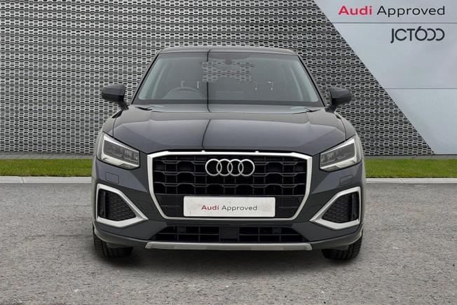 AUDI Q2 Photo 8