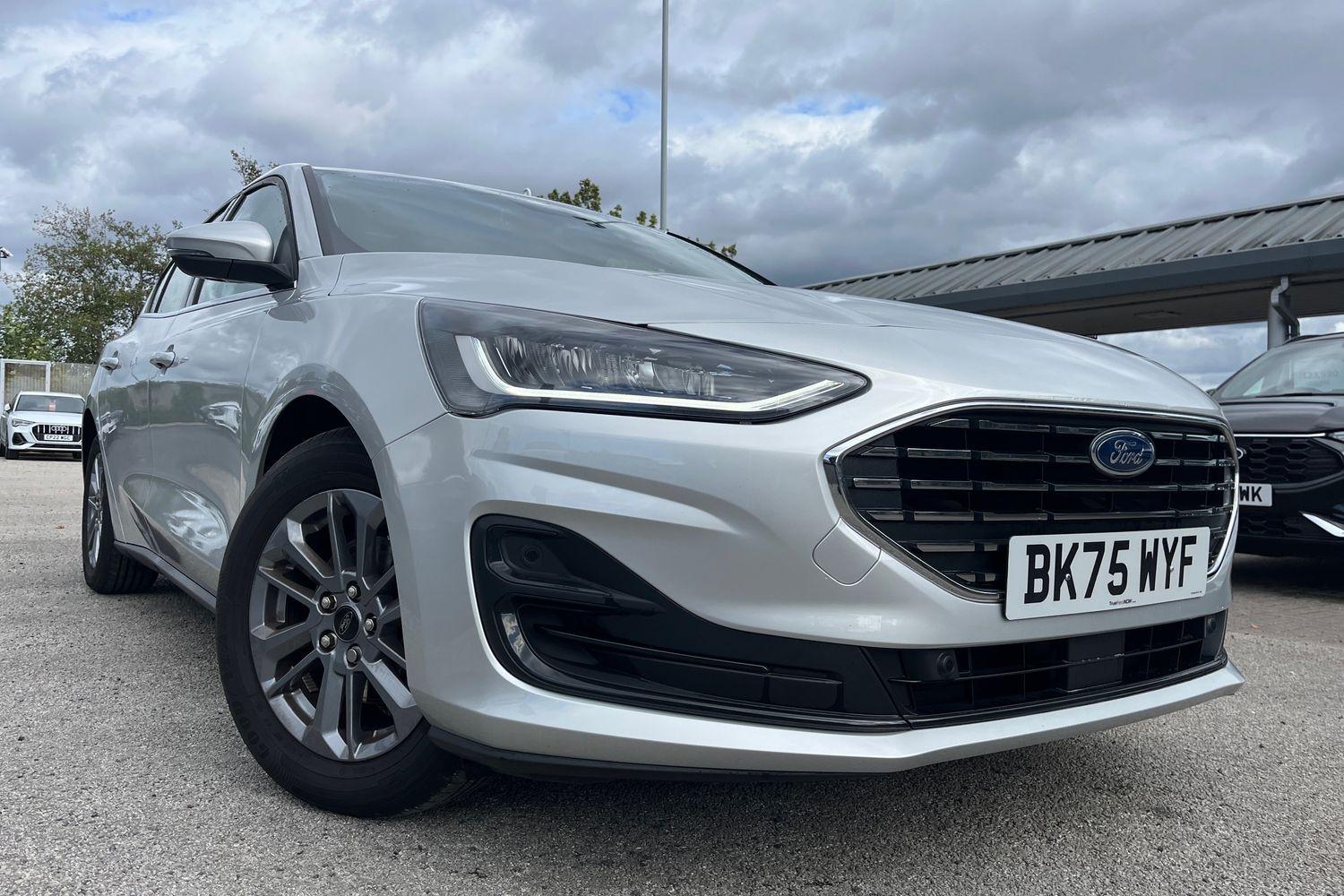 Ford Focus Photo 36
