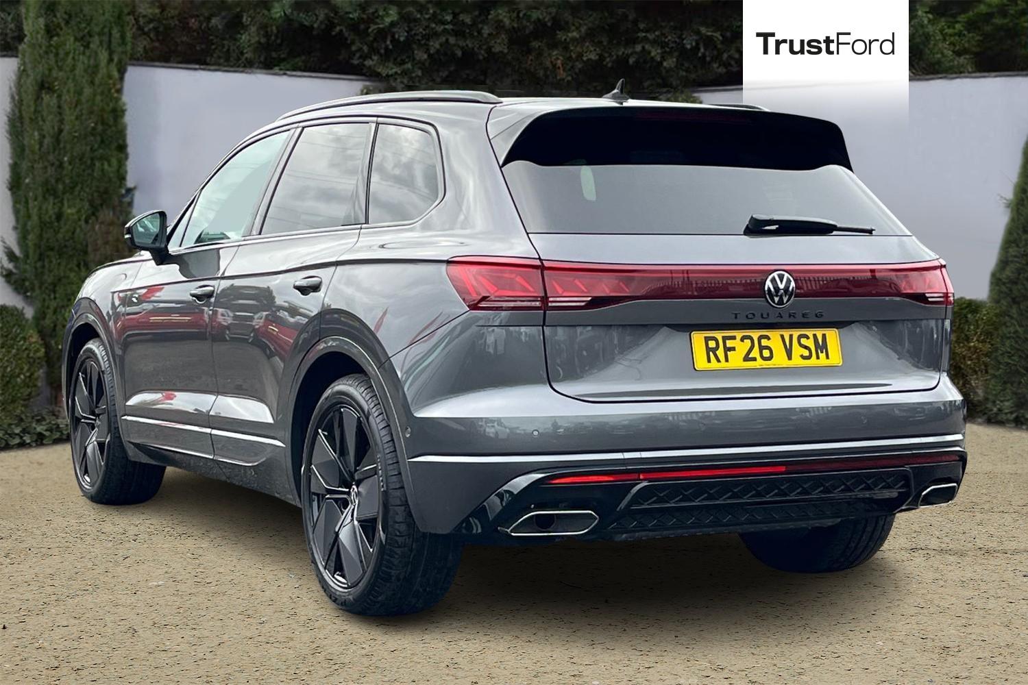 Volkswagen TOUAREG Photo 1