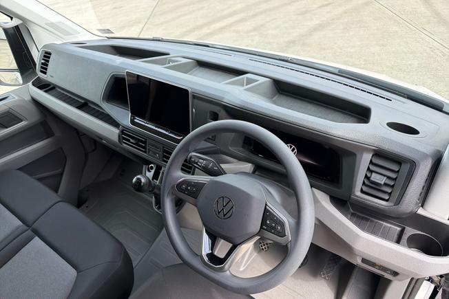 VOLKSWAGEN Crafter Photo 39