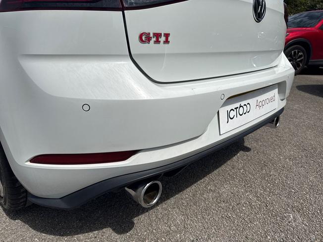 VOLKSWAGEN Golf Photo 22