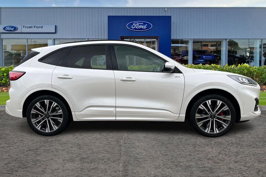Ford KUGA Photo autoimg-9b39d35febfc96d7f234764da5b3d6454381a7f8.jpg