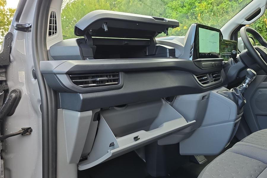 Ford TRANSIT CUSTOM Photo autoimg-9b3a5bf71da6d3937dcce7fe94bfd77fbde3fd12.jpg