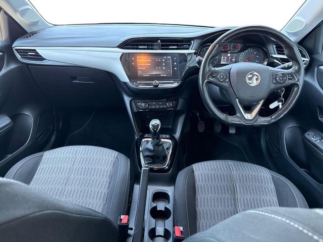 VAUXHALL Corsa Photo 10