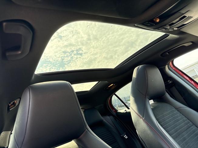 MERCEDES-BENZ Gla Photo 29