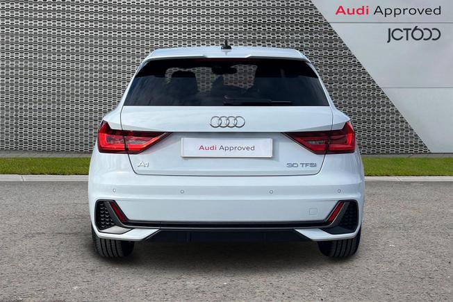 AUDI A1 Photo 7