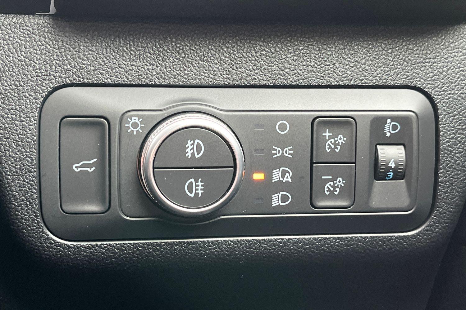 Ford KUGA Photo 32