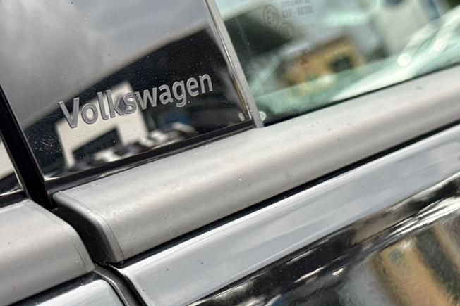 Volkswagen Golf Photo 23