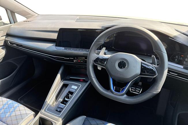 VOLKSWAGEN Golf Photo 6