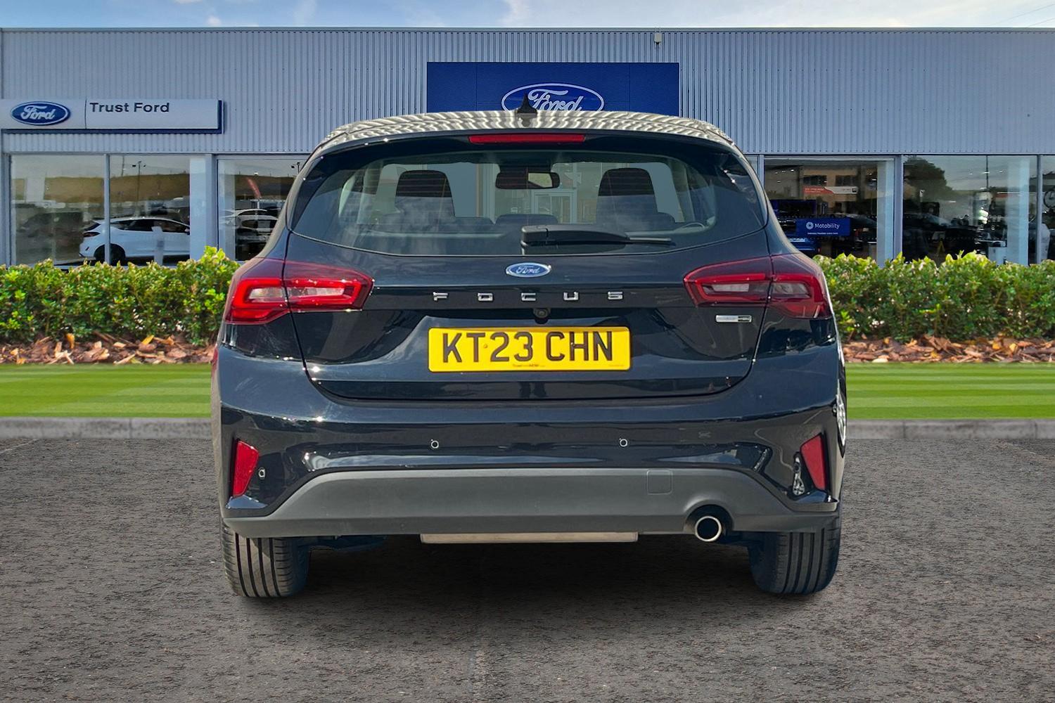 Ford Focus Photo 6
