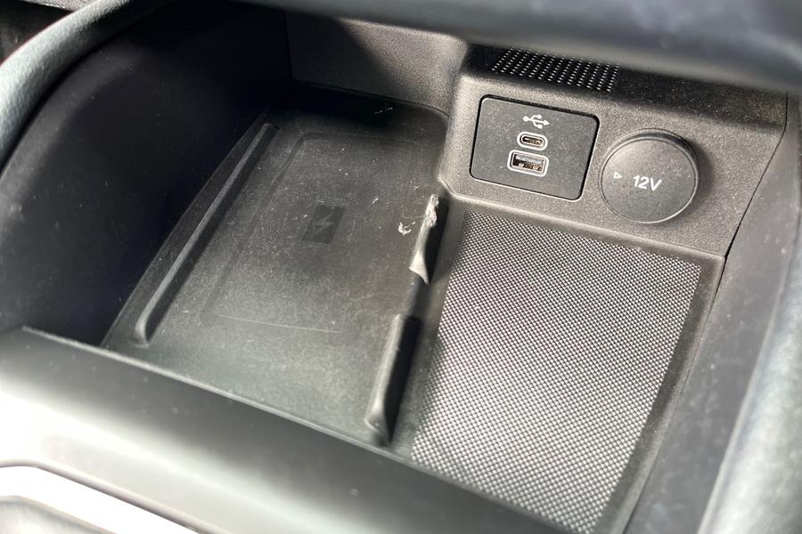 Ford Kuga Photo autoimg-9b5e811333d0686f3c8d8533a22707d72f38aec3.jpg