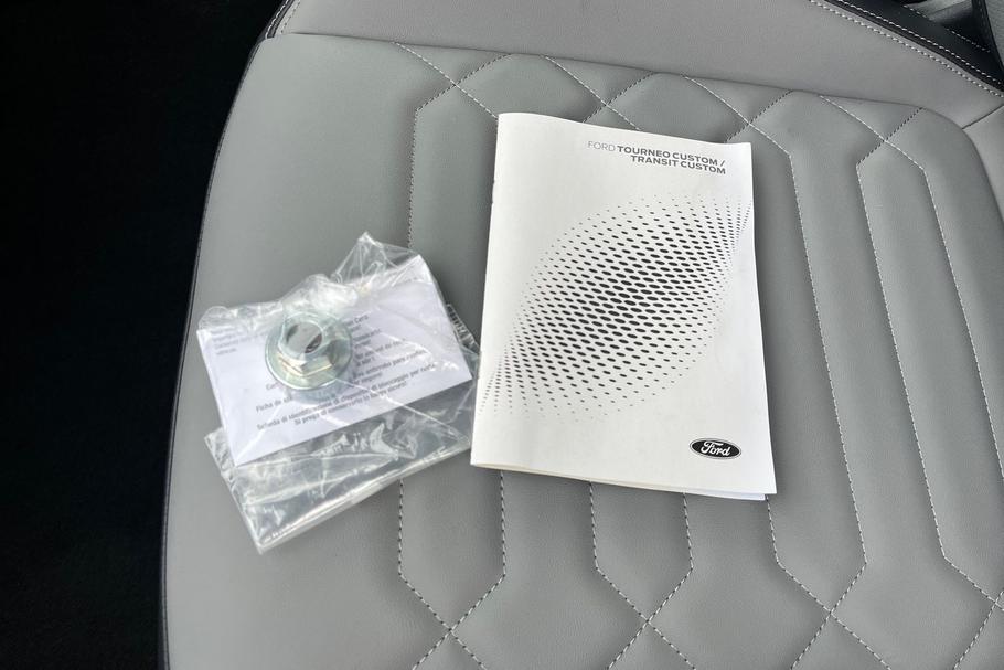 Used Ford E-TOURNEO CUSTOM YP75HFN 8
