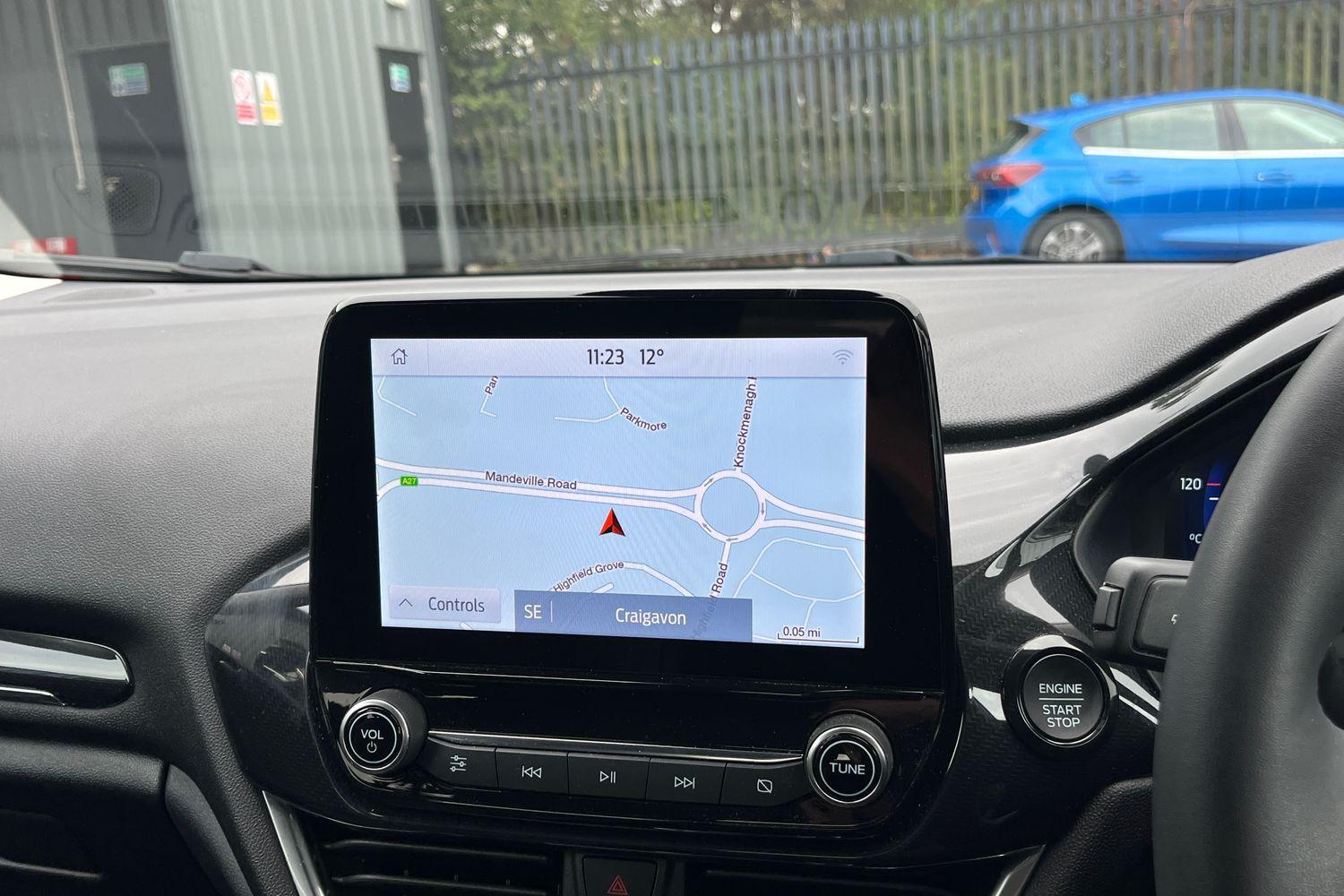 Ford FIESTA Photo 29