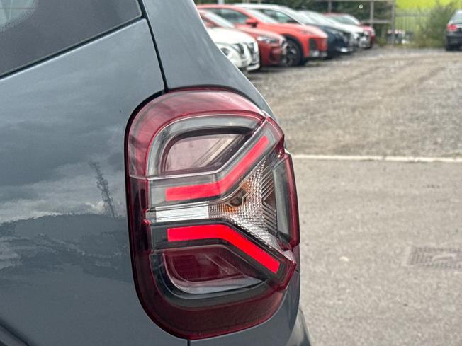 DACIA Duster Photo 18