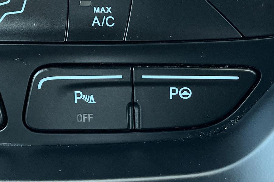 Ford KUGA Photo autoimg-9b69966e043db470be5cc9ef43f4985e215b4bc1.jpg