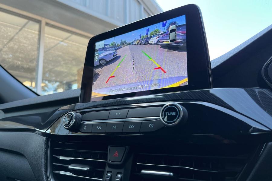 Ford Kuga Photo autoimg-9b6b01733c44a446d095ab1526afcb47c6e1c18a.jpg