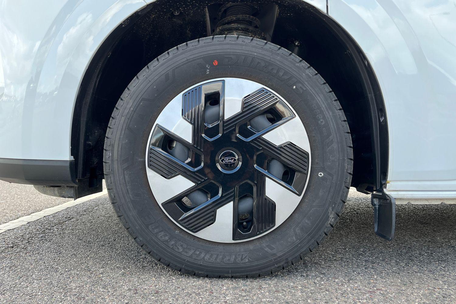 Ford E-TRANSIT CUSTOM Photo 20
