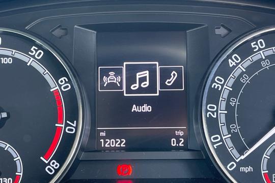 Skoda Fabia Photo autoimg-9b6c7799d3db8d8aae5a7accd9214a71073cd8dd.jpg