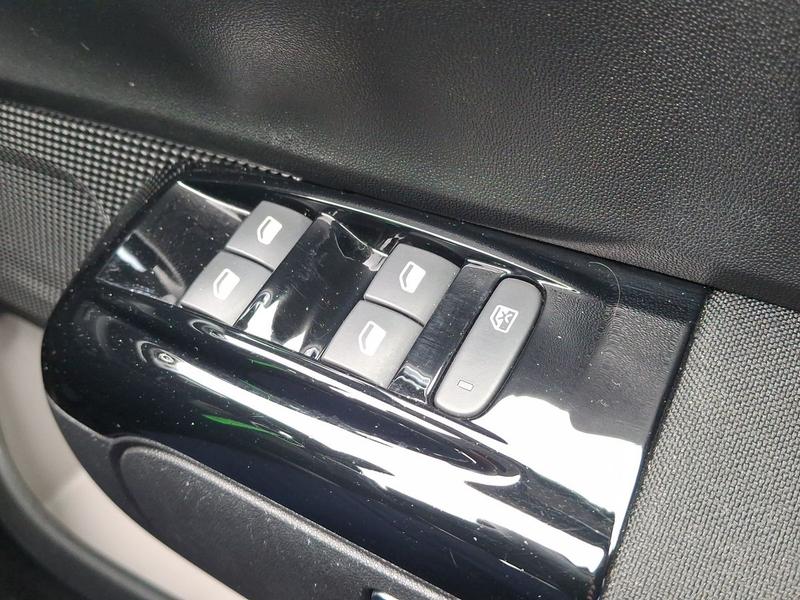 Used Citroen C3 LA72NRF 24