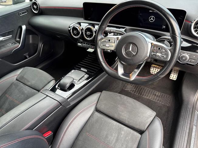 MERCEDES-BENZ A Class Photo 6