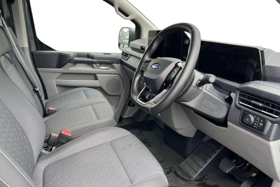 Used Ford TRANSIT CUSTOM MA25BFZ 13
