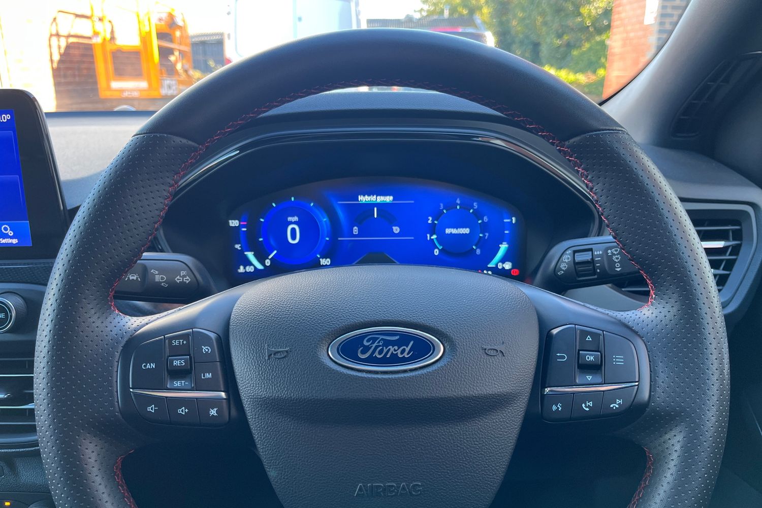 Ford FOCUS Photo 11