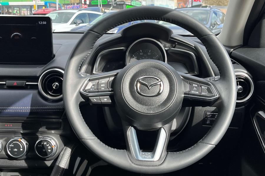 Mazda Mazda2 Photo autoimg-9b772a271f4c498263ea7fecdb2f064f674055d7.jpg