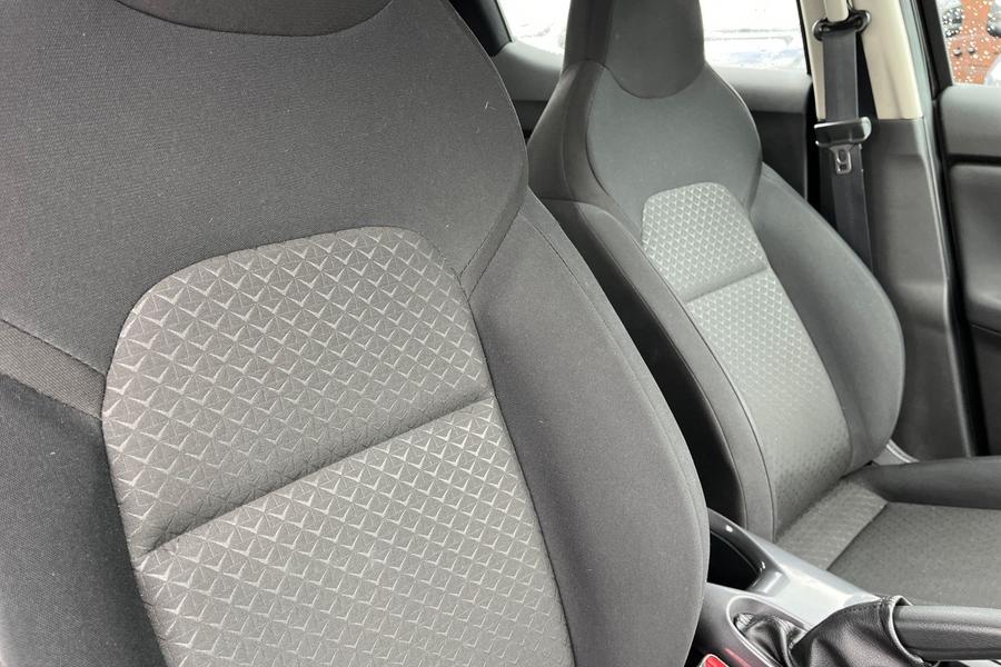 Nissan Juke Photo autoimg-9b7b8f5203d51701362307dab5e8cf8c2b37c14b.jpg