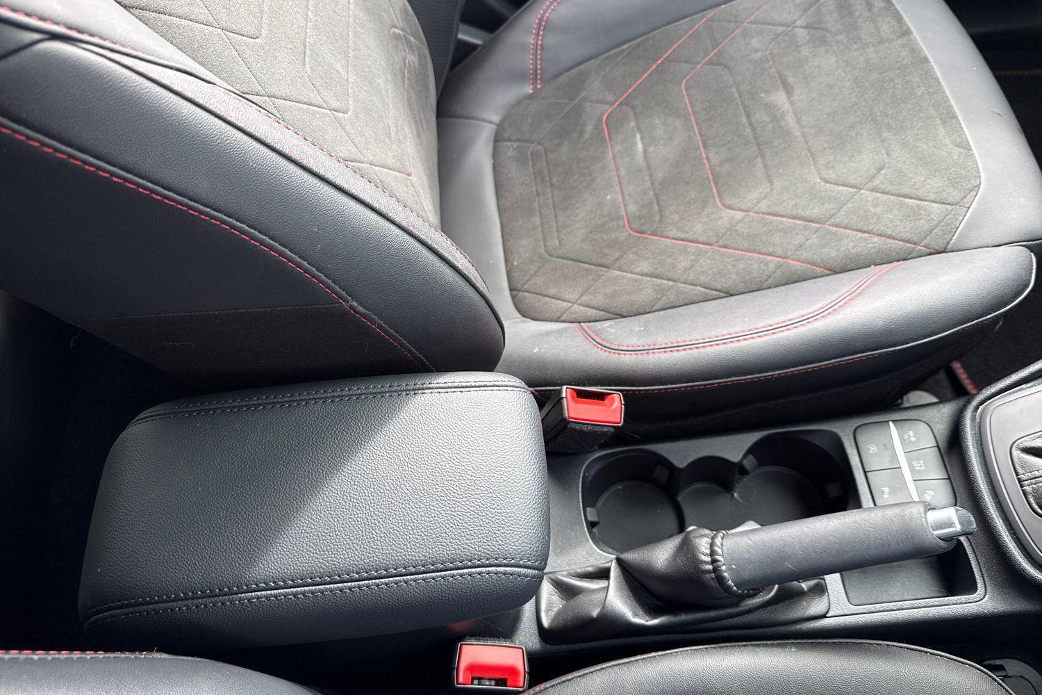 Ford Fiesta Photo 36