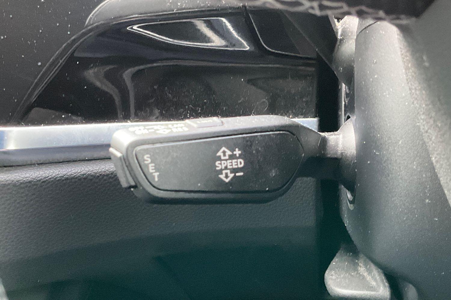 Audi Q3 Photo 31
