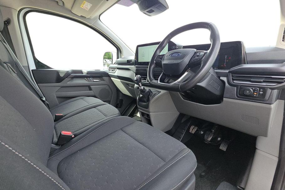Used Ford TRANSIT CUSTOM DP24GHV 14