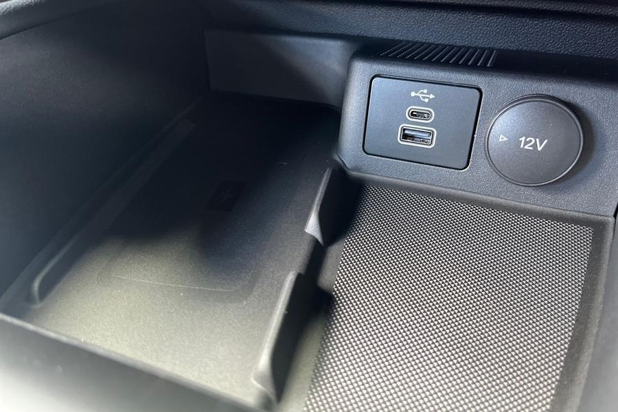 Ford Focus Photo autoimg-9b9290aa89394d6479913384db142fcb064f0a5a.jpg