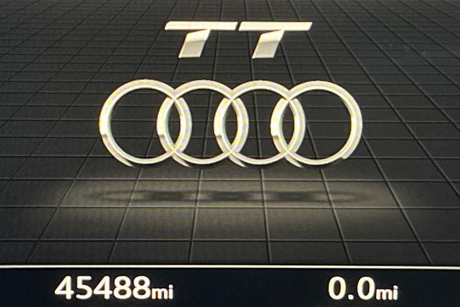 AUDI TT Photo 15