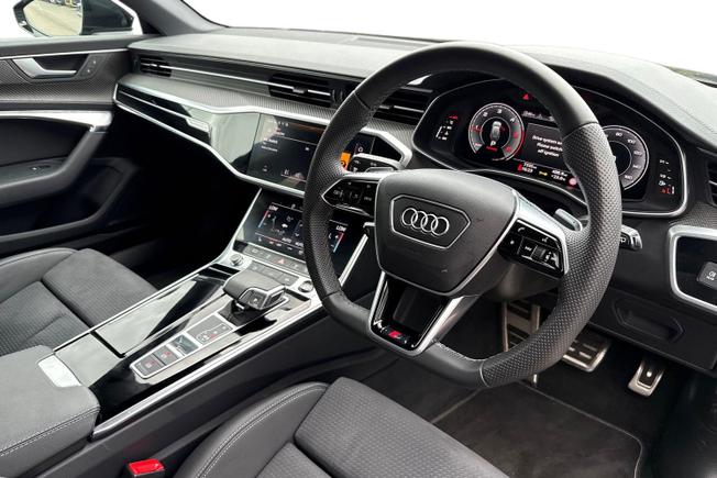 Audi A6 Avant Photo 6