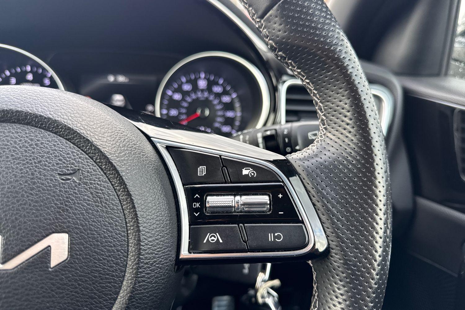 Kia XCEED Photo 31