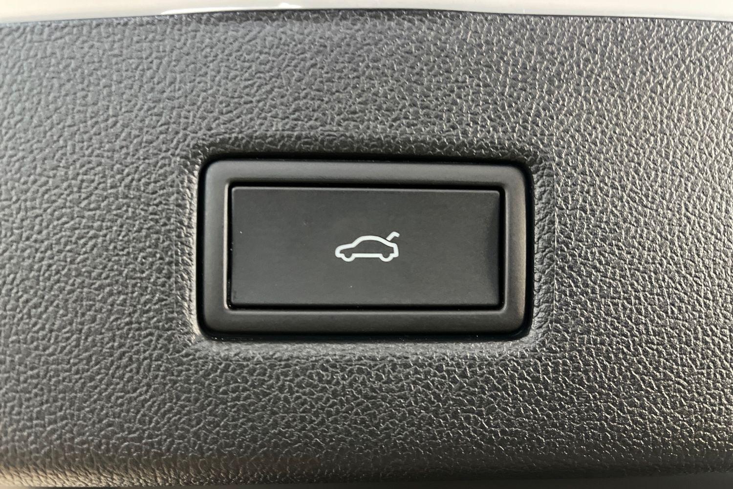 Ford Explorer Photo 22
