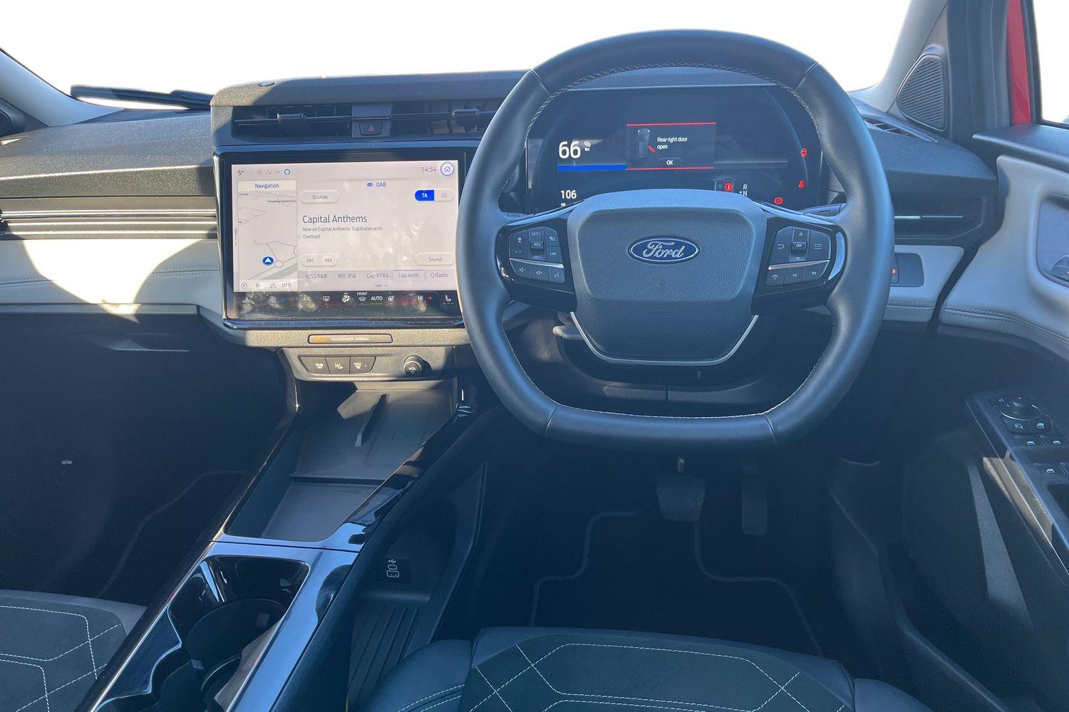 Ford Puma Gen-E Photo 10