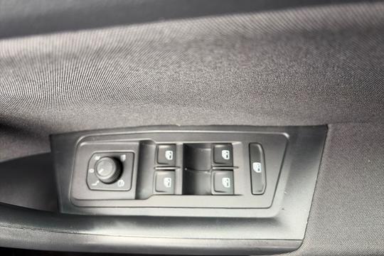 Volkswagen T-roc Photo autoimg-9b9f52934b01dff3d56a24cb028fbd6f0d7adc8d.jpg